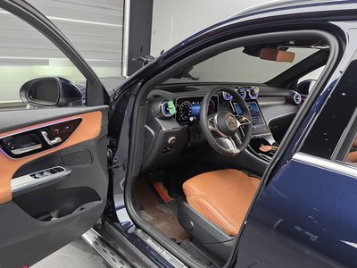 MERCEDES-BENZ GLC - 10