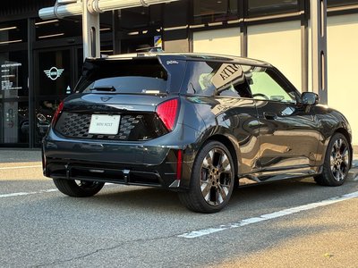 2025 MINI COOPER photo 5