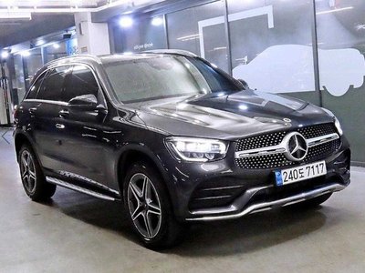 MERCEDES-BENZ GLC - 1
