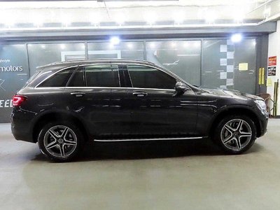 MERCEDES-BENZ GLC - 2