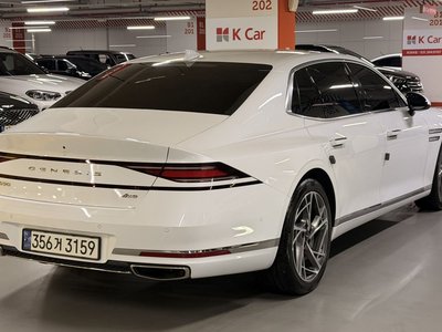 صورة 3 لـ 2023 GENESIS G90 (RS4)