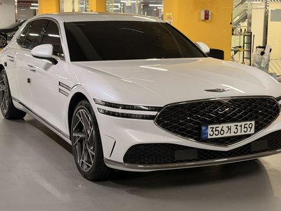 صورة 2 لـ 2023 GENESIS G90 (RS4)