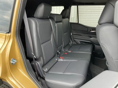 2026 Toyota LAND CRUISER 250 — миниатюра 18