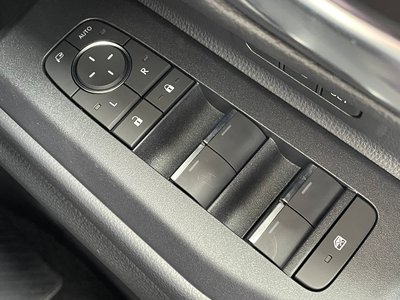 2026 Toyota LAND CRUISER 250 — миниатюра 38