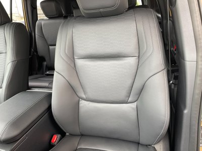 2026 Toyota LAND CRUISER 250 — миниатюра 60