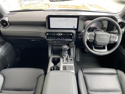 صورة 6 لـ 2026 Toyota LAND CRUISER 250