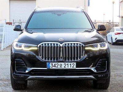 BMW X7 - 1