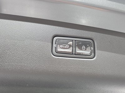 صورة مصغرة 34 لـ 2025 Genesis GV70