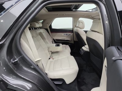 صورة مصغرة 32 لـ 2025 Genesis GV70