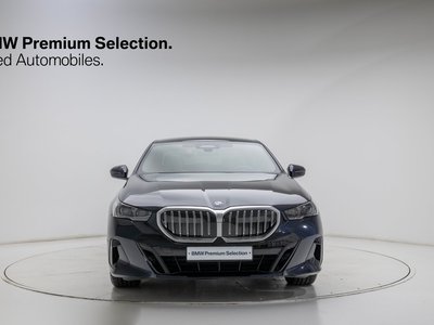 BMW 5 SERIES - 4