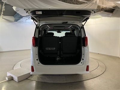 TOYOTA ALPHARD - 9