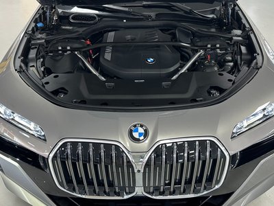 BMW 7 SERIES - 7