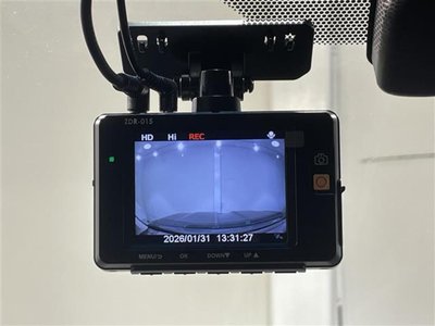 TOYOTA LAND CRUISER PRADO - 10