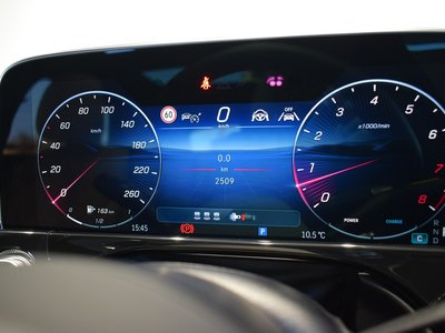 MERCEDES-BENZ E-CLASS WAGON - 10