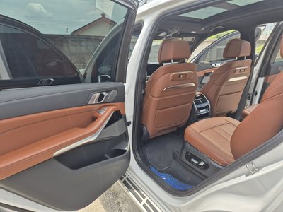 BMW X7 - 6