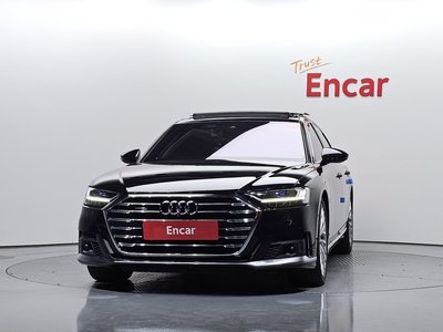 2021 AUDI A8 photo 2