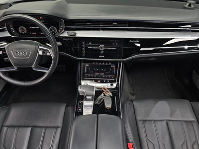 2021 AUDI A8 photo 5