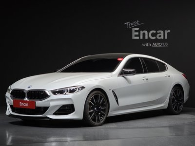 BMW 8 SERIES - 1