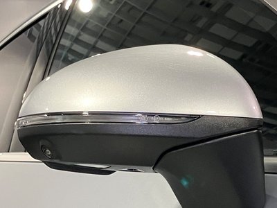 صورة مصغرة 18 لـ 2025 Mercedes-BENZ GLC