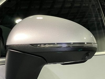 صورة مصغرة 19 لـ 2025 Mercedes-BENZ GLC
