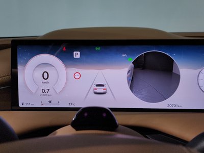 GENESIS G80 (RG3) - 8