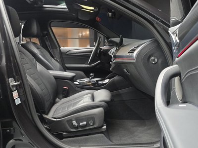 2022 BMW X4 — миниатюра 16