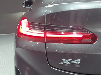 صورة 10 لـ 2022 BMW X4