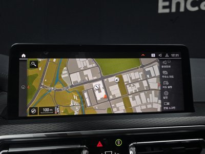 2022 BMW X4 — миниатюра 24