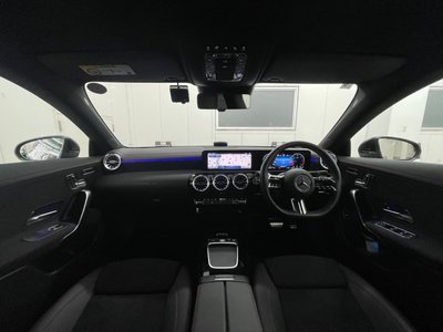 MERCEDES-BENZ CLA - 5