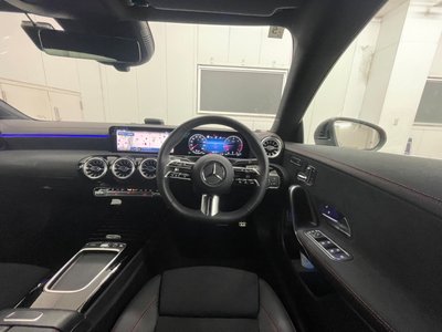 MERCEDES-BENZ CLA - 6