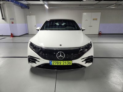 MERCEDES-BENZ EQS - 2