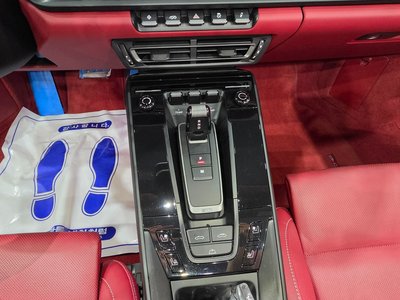 PORSCHE 911 - 9