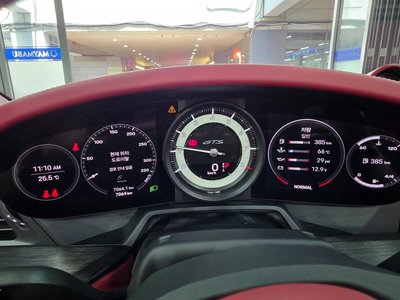 PORSCHE 911 - 8