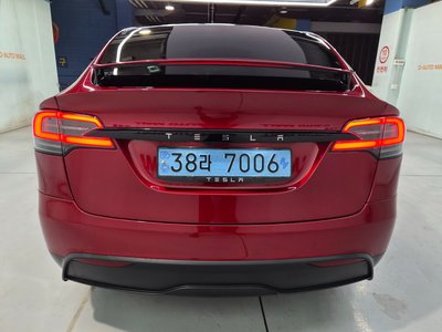 صورة 4 لـ 2023 Tesla MODEL X