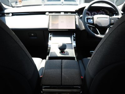 2024 LAND Rover RANGE ROVER VELAR photo 10