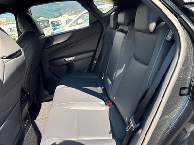 صورة مصغرة 13 لـ 2026 Lexus NX