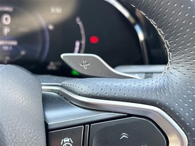 صورة مصغرة 37 لـ 2026 Lexus NX