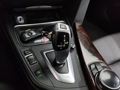 2014 BMW 3 SERIES — фото 9