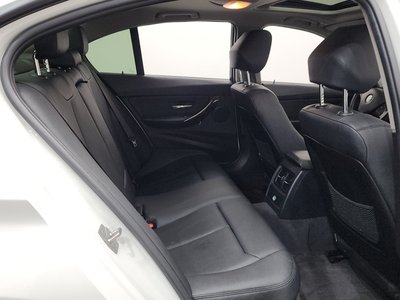 صورة مصغرة 12 لـ 2014 BMW 3 SERIES