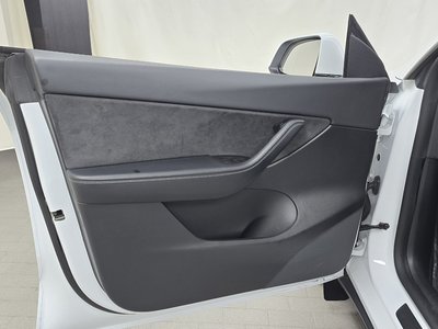 2021 Tesla MODEL Y thumbnail 14