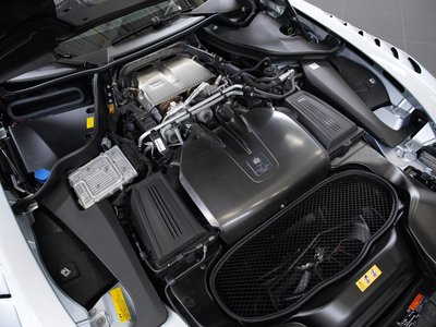 صورة 6 لـ 2022 Mercedes-BENZ GT AMG