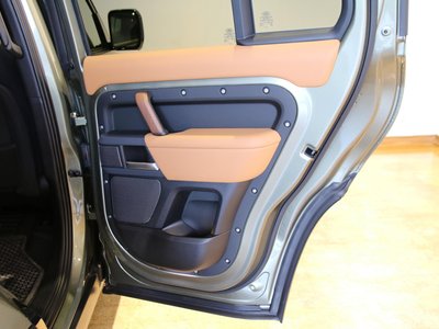 صورة مصغرة 28 لـ 2024 LAND Rover DEFENDER