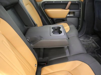 صورة مصغرة 30 لـ 2024 LAND Rover DEFENDER