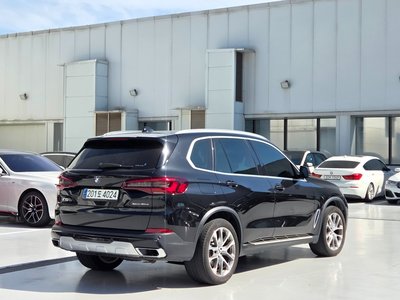 2021 BMW X5 — фото 5
