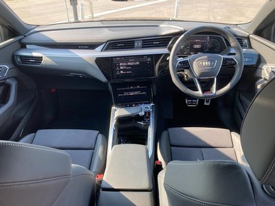 AUDI Q8 SPORTBACK E-TRON - 5