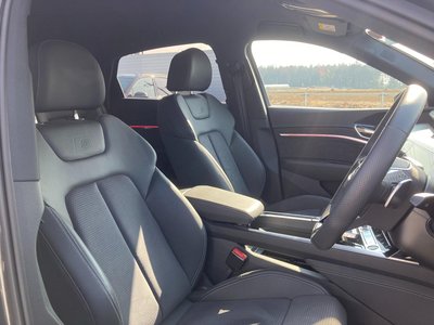 AUDI Q8 SPORTBACK E-TRON - 7