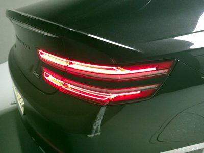 GENESIS G80 (RG3) - 10