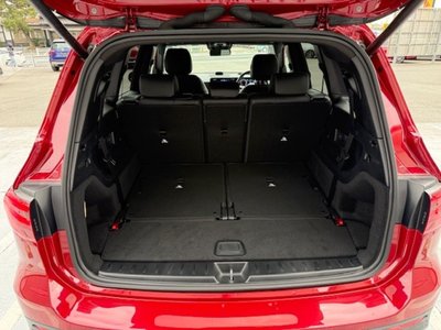 MERCEDES-BENZ GLB - 4