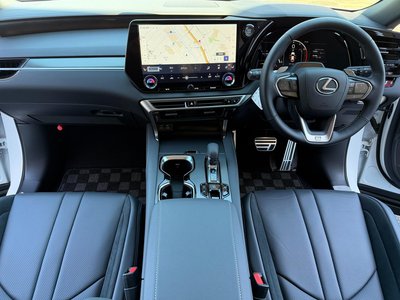 2026 Lexus RX 缩略图 12