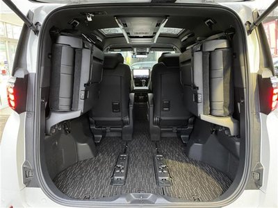 TOYOTA ALPHARD - 4